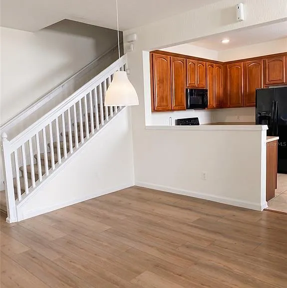 831 Enclair St #831 — Photo 3