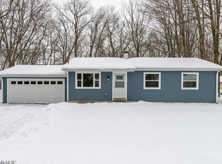 6223 Parkview Ave, Kalamazoo, MI 49009