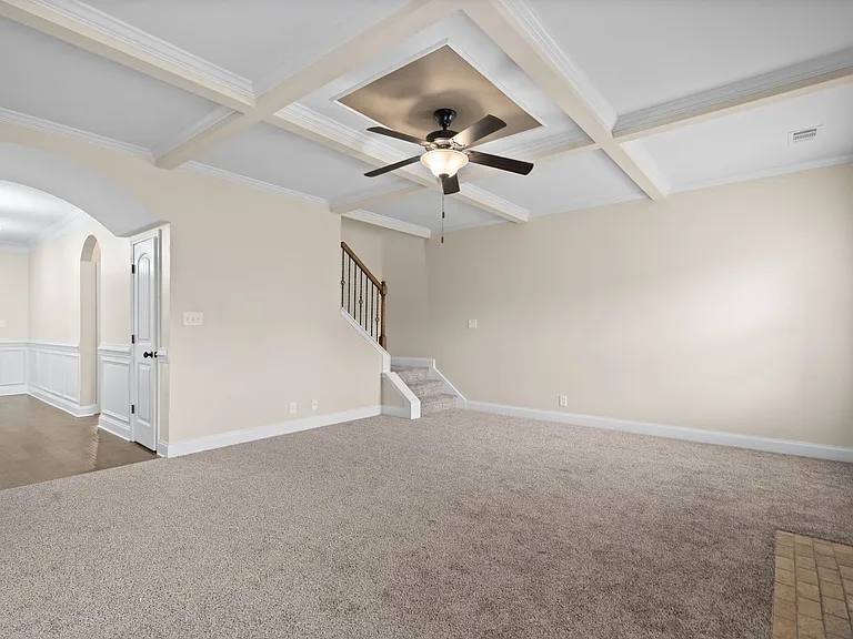 2976 McManus Cir — Photo 8