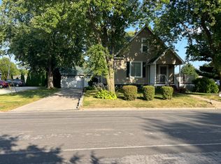 605 S 11th St, Monmouth, IL