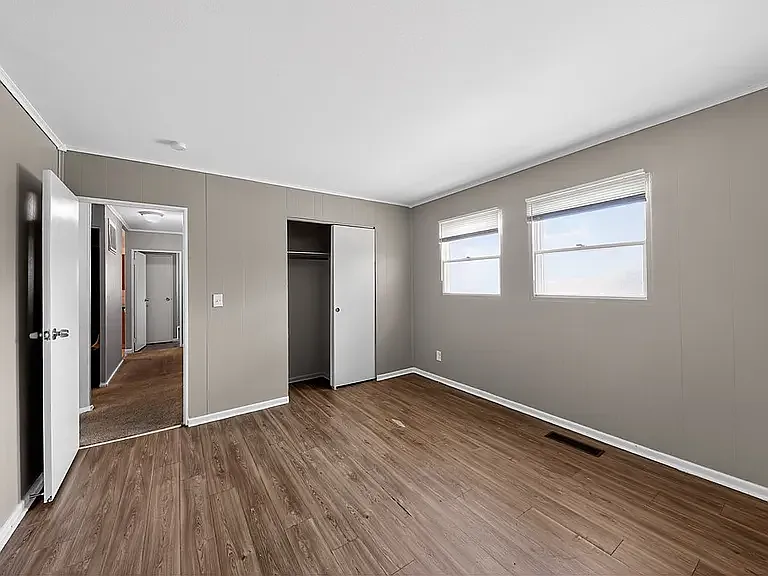 4176 Mapleleaf Dr — Photo 11