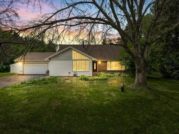 14680 Hyde Ave N, Hugo, MN 55038