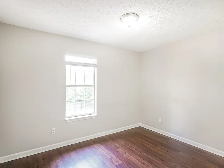 1207 Cedarbend Dr — Photo 14