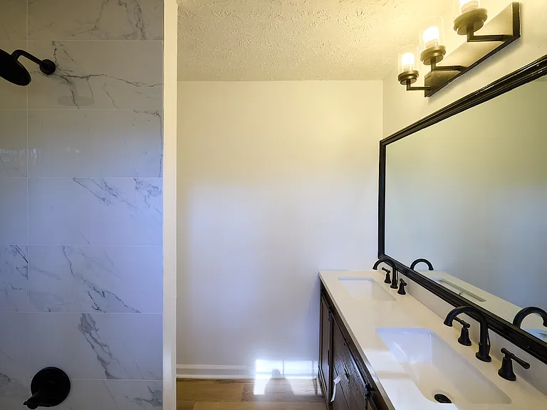 2823 Brackenwood Ct — Photo 13