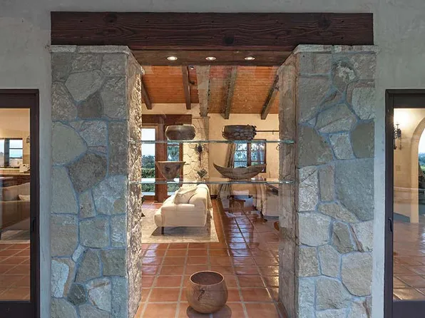 1480 Lou Dillon Ln, Santa Barbara, CA 93103