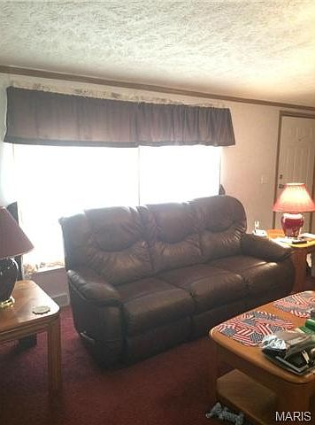 2nd image of 239 Quarry Rd
