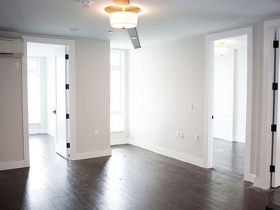 2nd image of 690 Bushwick Ave #E