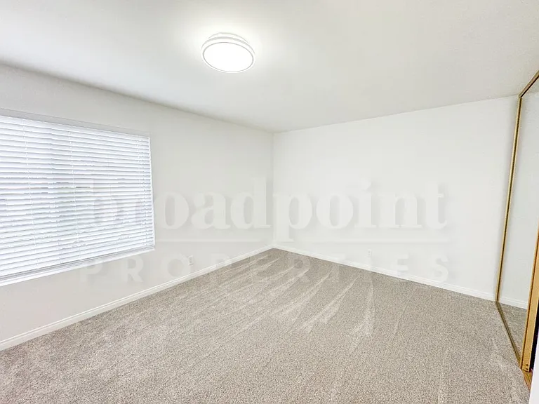 203 Chapalita Dr — Photo 23