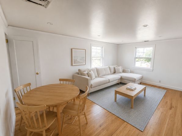 45 Cedar Ave #2