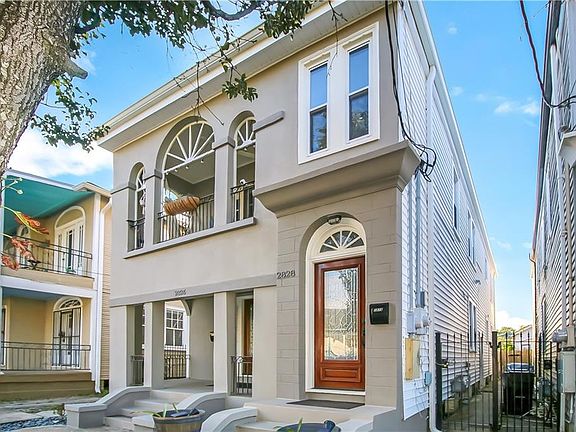 2nd image of 2826-28 Audubon St