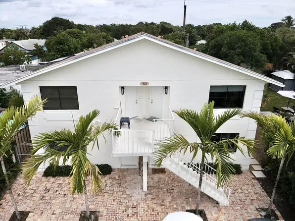 324 Ocean Breeze St APT 2, Lake Worth, FL 33460