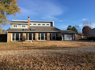 13809 E Saturn Dr, Peculiar, MO 64078