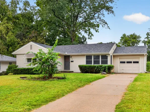 804 29th St, West Des Moines, IA 50265