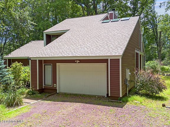 3rd image of 3217 Beech Ridge Dr