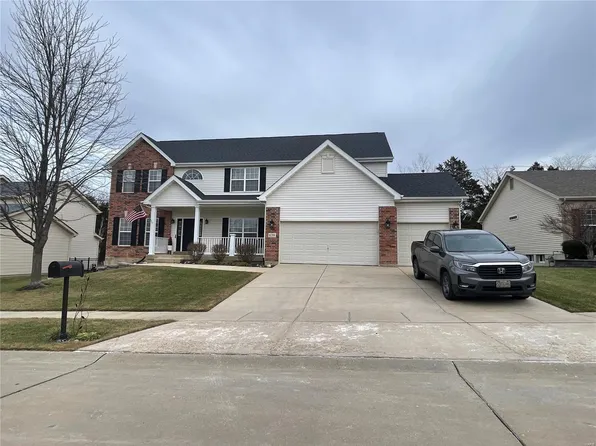 639 Derek Dr, Wentzville, MO 63385