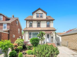 50-12 202nd St, Oakland Gardens, NY 11364