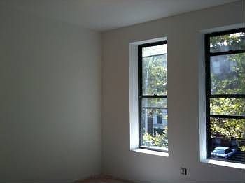 2nd image of 177 Vernon Ave