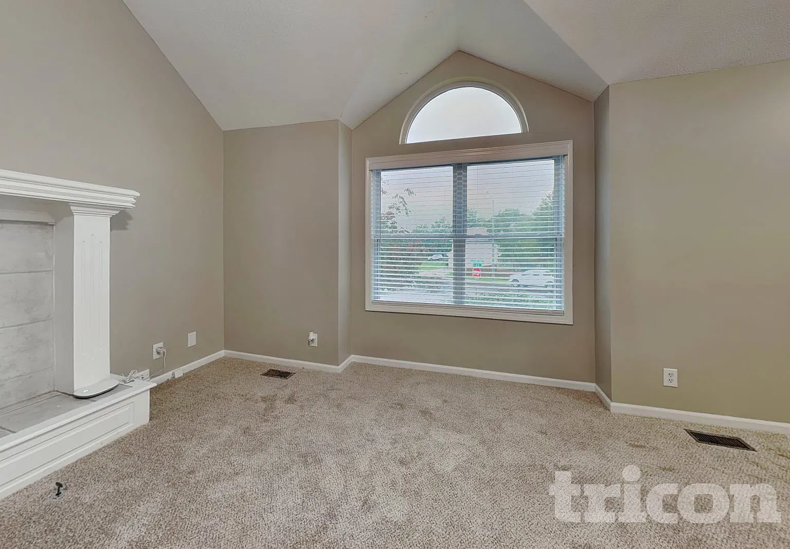 2601 SW 10th St Lee's Summit MO — Photo 2