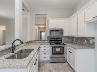 2208 Oak Park Dr, Denton, TX 76209