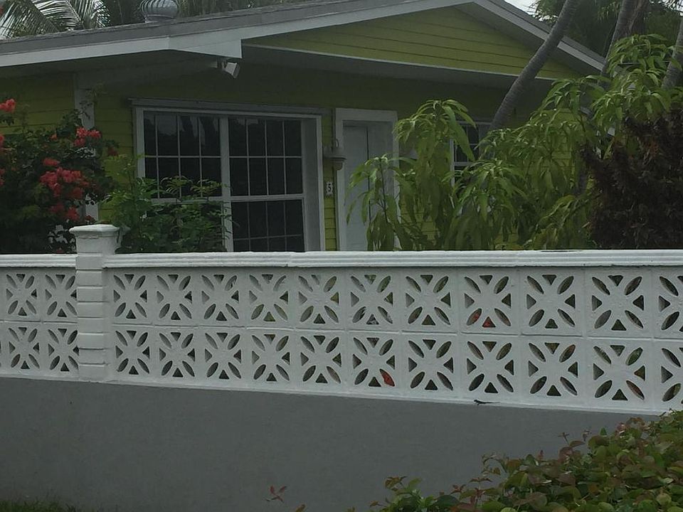 1st image of 5 Birchwood Dr