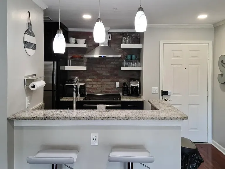 900 Taylor St #3 — Photo 1