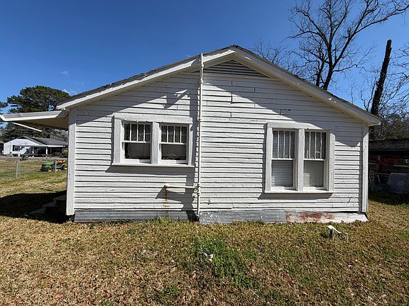 3rd image of 107 Short Royal St