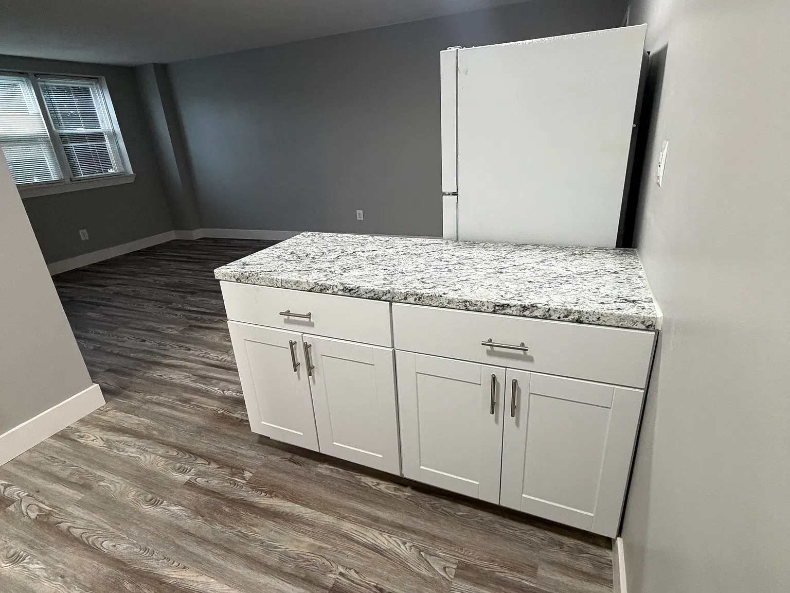 2 bed, $2,400 — Photo 3