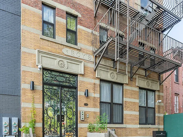 185 Chauncey St #1R — Photo 14