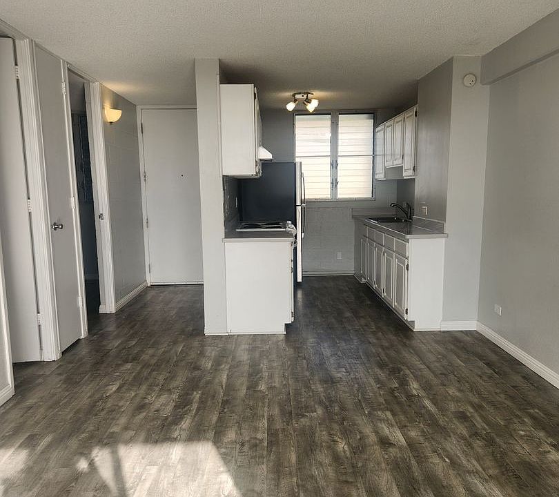 1st image of 99-060 Kauhale St APT 806