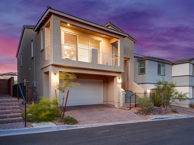 10764 Maltese Falcon Ave — Photo 22