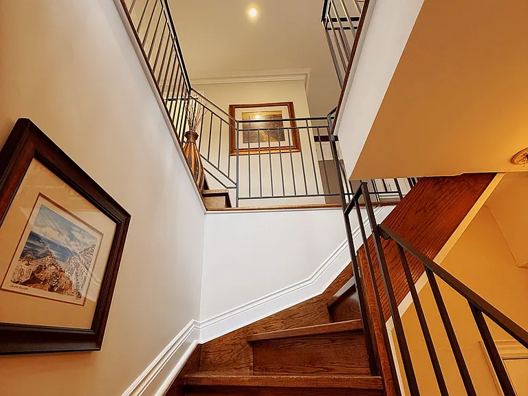 1186 Royal York Rd #1 — Photo 18