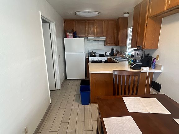 3rd image of 6522 El Nido Ln #B