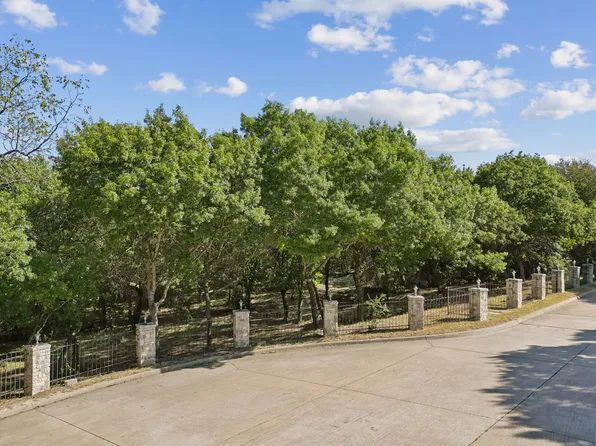 811 Shady Brook Ln, Fairview, TX 75069