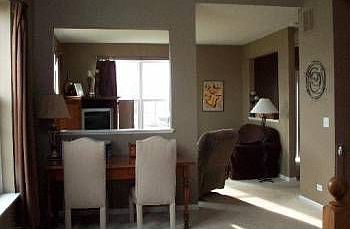 3rd image of 530 Gunnison Ct