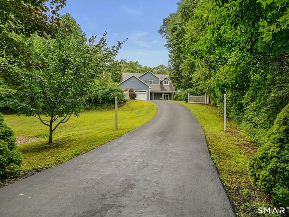 2nd image of 203 Doyle Road