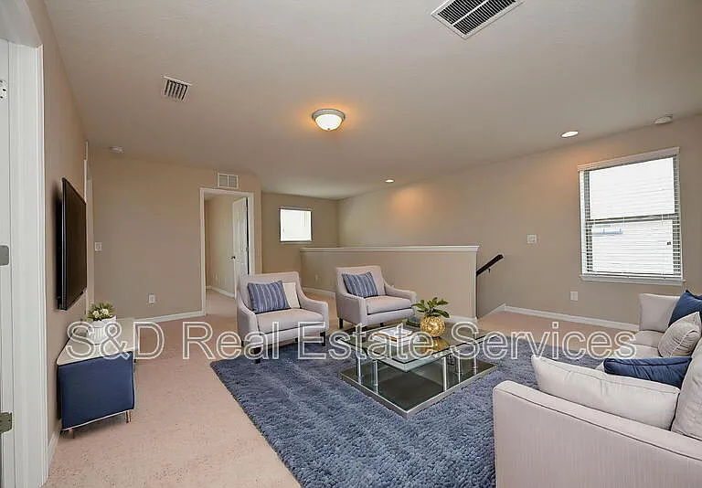 6309 Yellow Buckeye Dr — Photo 23