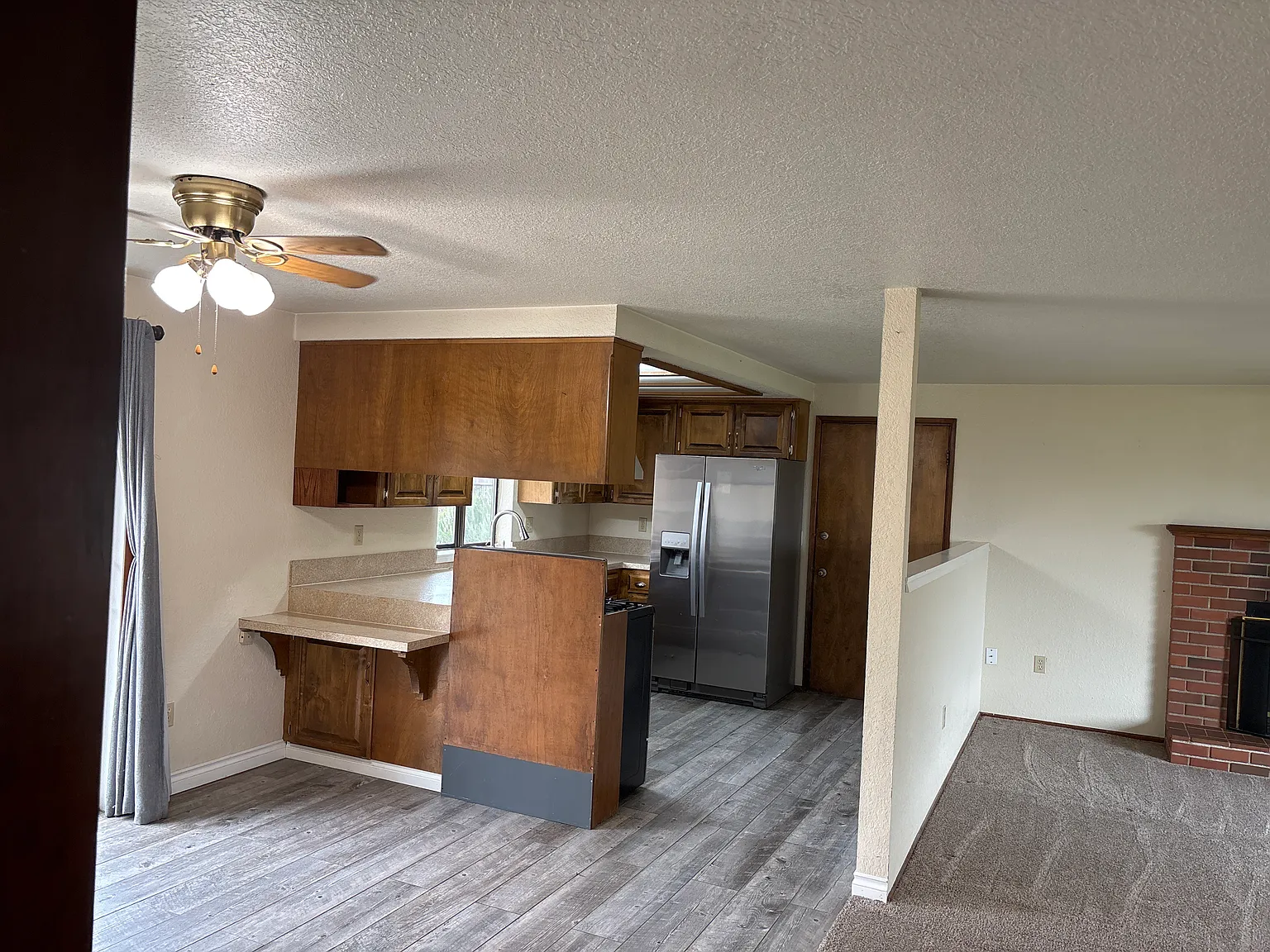 1747 Jasper Ave — Photo 3