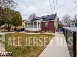 41 Park Ave, Carteret, NJ 07008
