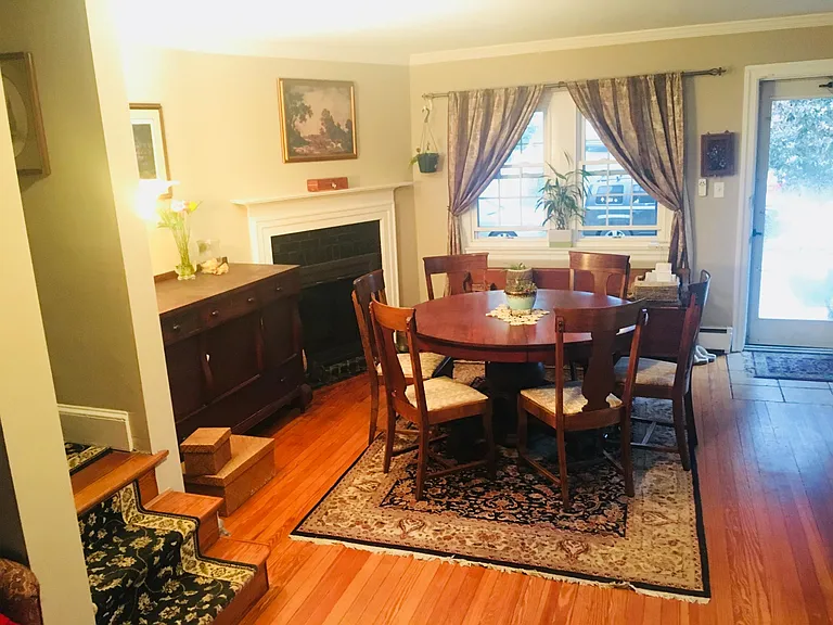 20 E Abington Ave — Photo 4