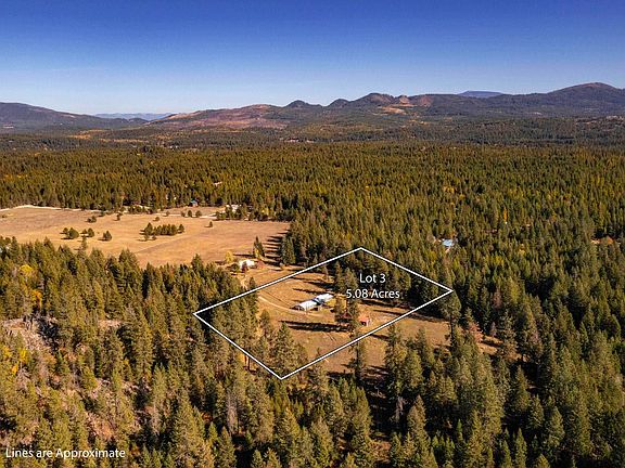 2nd image of 3 Misty Meadow Ln