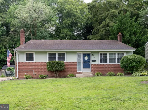 128 Glenoak Rd, Wilmington, DE 19805