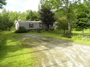 16 Karen Ave, Monmouth, ME 04259