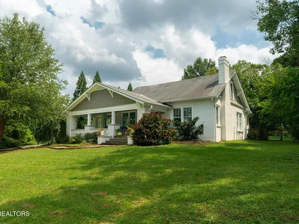 2516 Maple Dr, Knoxville, TN 37918