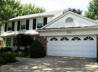 14728 Old Town Ct, Riverview, MI 48193