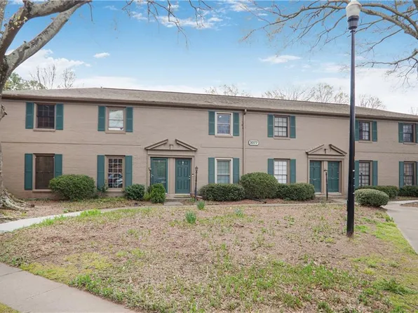 3077 Colonial Way APT F, Chamblee, GA 30341