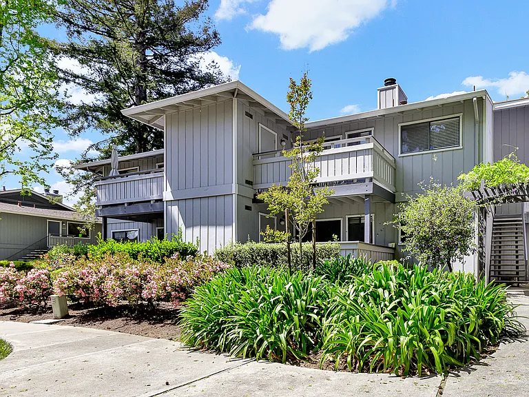 4033 Ralston Cmn — Photo 39