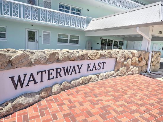 325 North Cswy APT C202, New Smyrna Beach, FL 32169