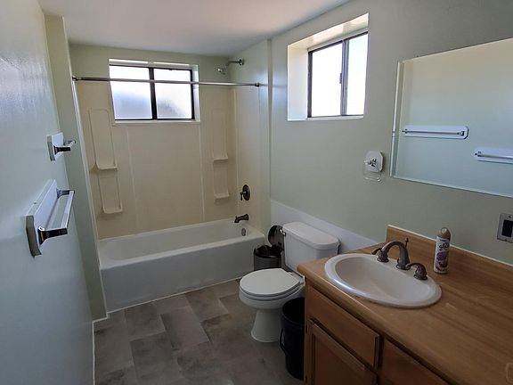 5th image of 30650 N 233rd St