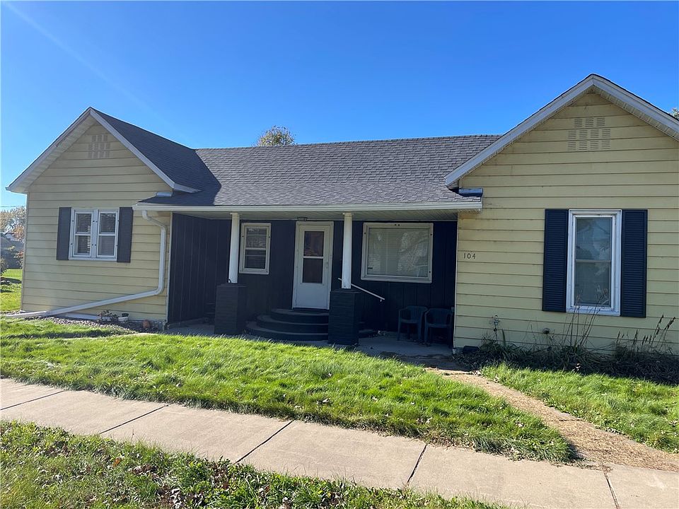 1st image of 104 Reuter Avenue