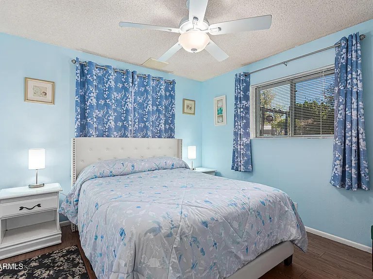 849 N 67th Pl — Photo 18